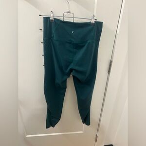 Green workout leggings